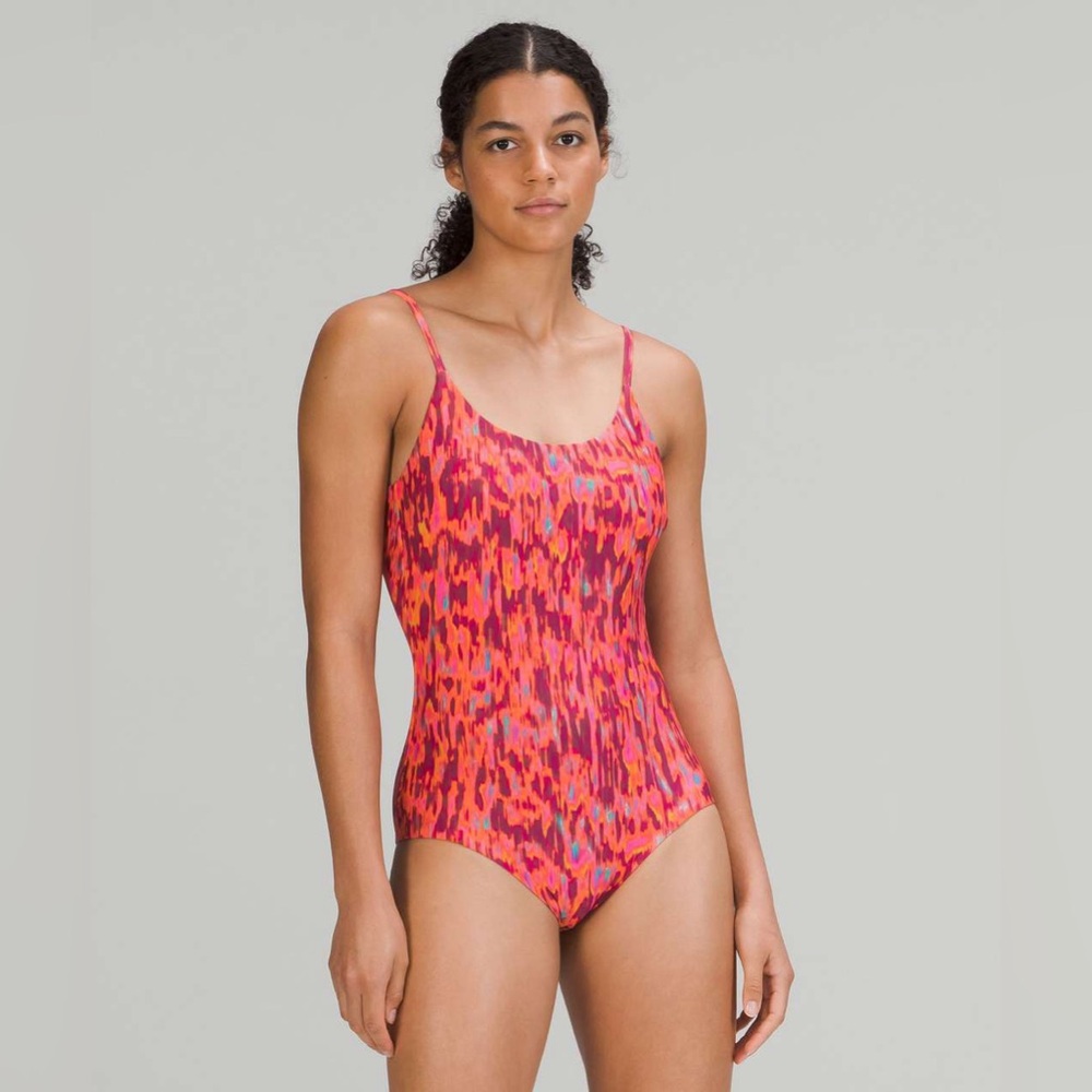 Lululemon Waterside One-Piece Swimsuit *B/C Cup
Harmonize Fluro Pink Multi